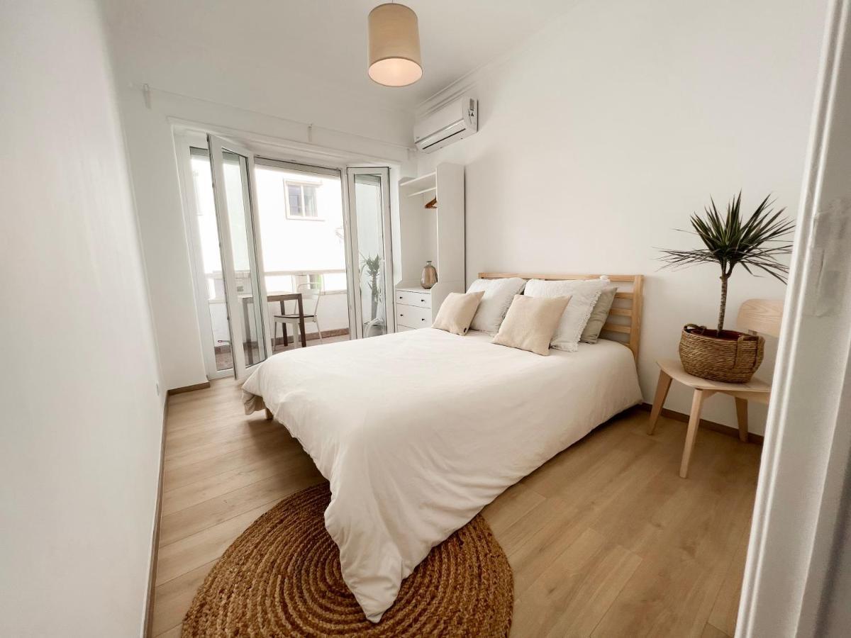 Апартаменты Capitao Ribeiro Surf House Кошта-да-Капарика Экстерьер фото